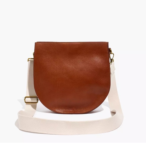 Madewell Handbags - Madewell Transport Saddle bag
